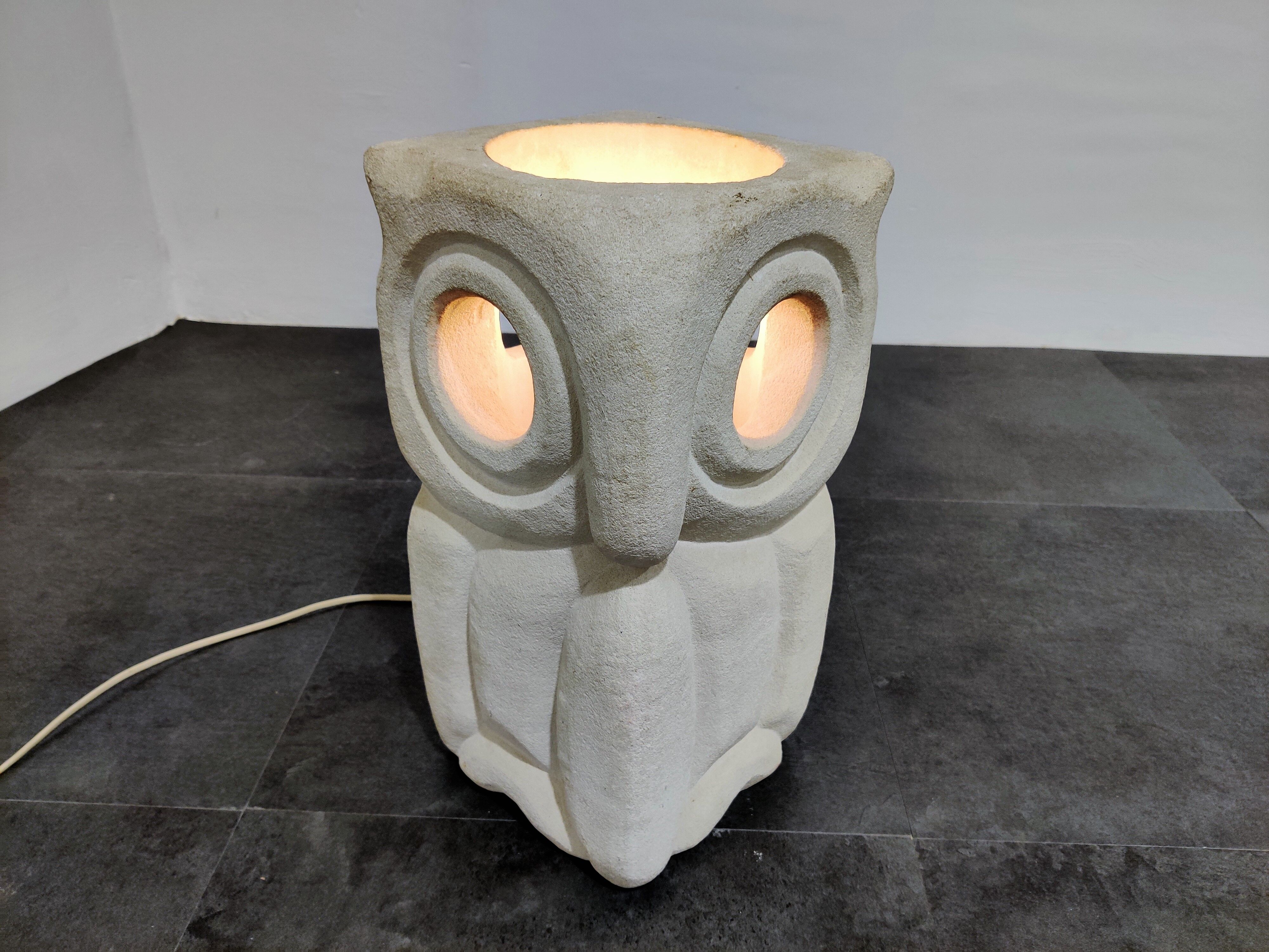 Limestone owl lamp by Albert Tormos, 1970s