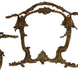 Paire de frontons anciens français en bronze doré