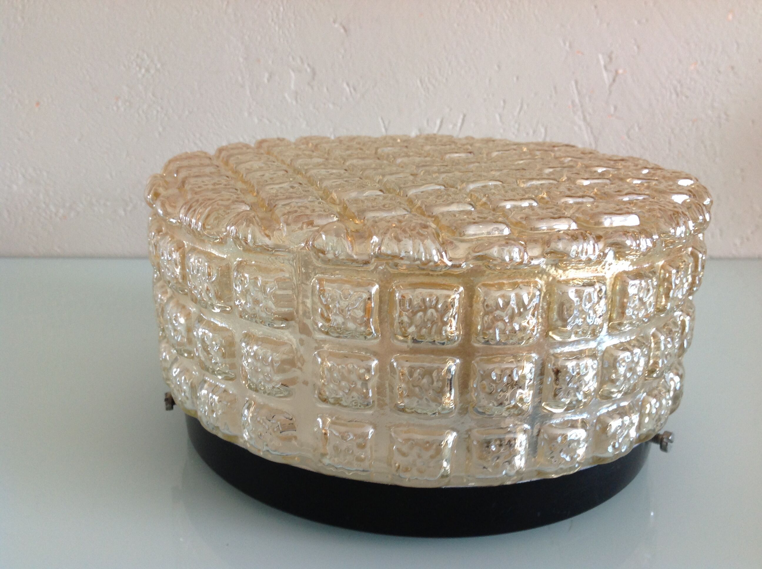 Round ceiling lamp in amber glass / vintage 60s-70s