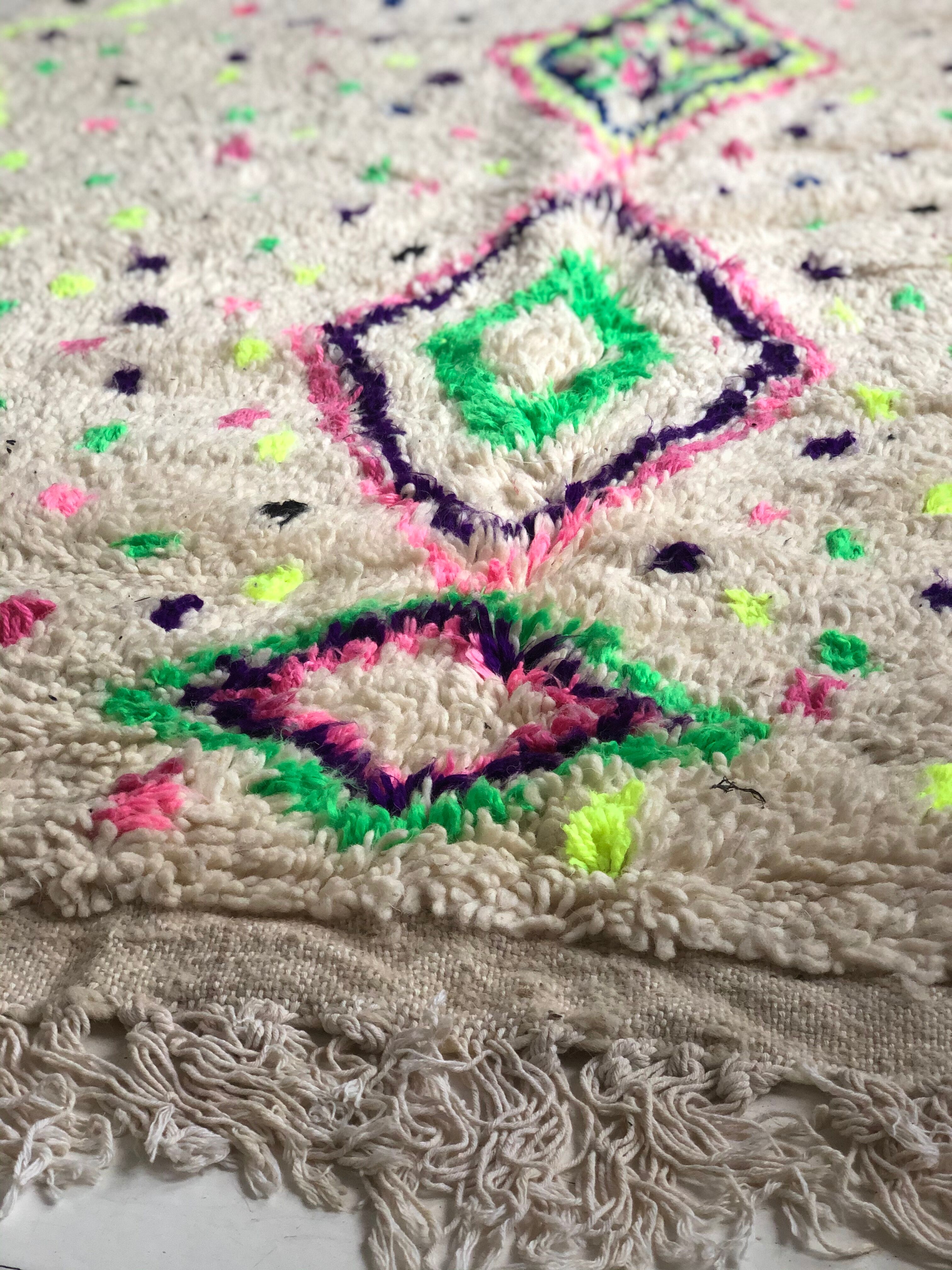 Vintage Berber carpet with full color 250x140cm