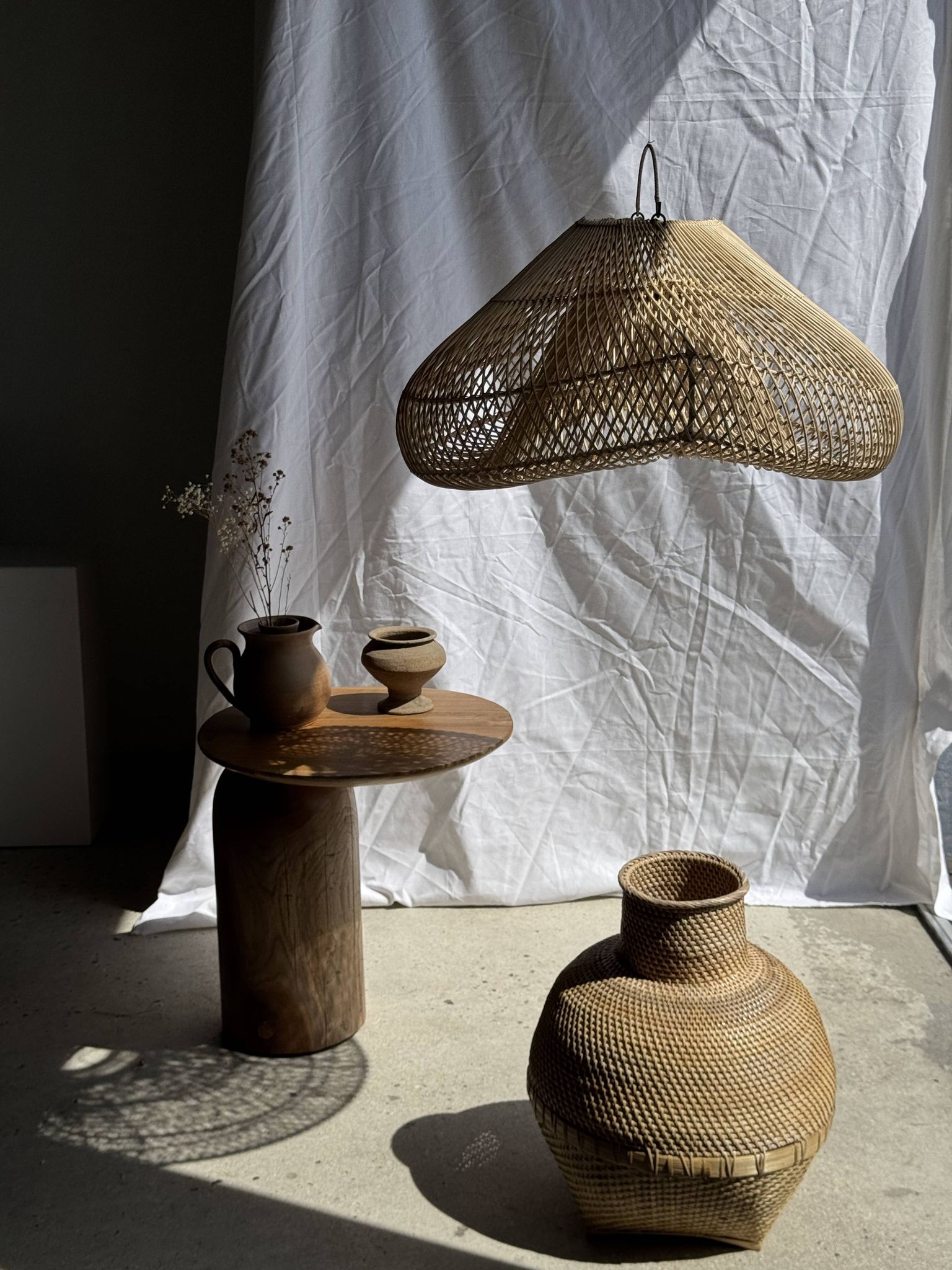 Suspension or rattan lampshade in the shape of a cloud or flattened bubble D60 H35