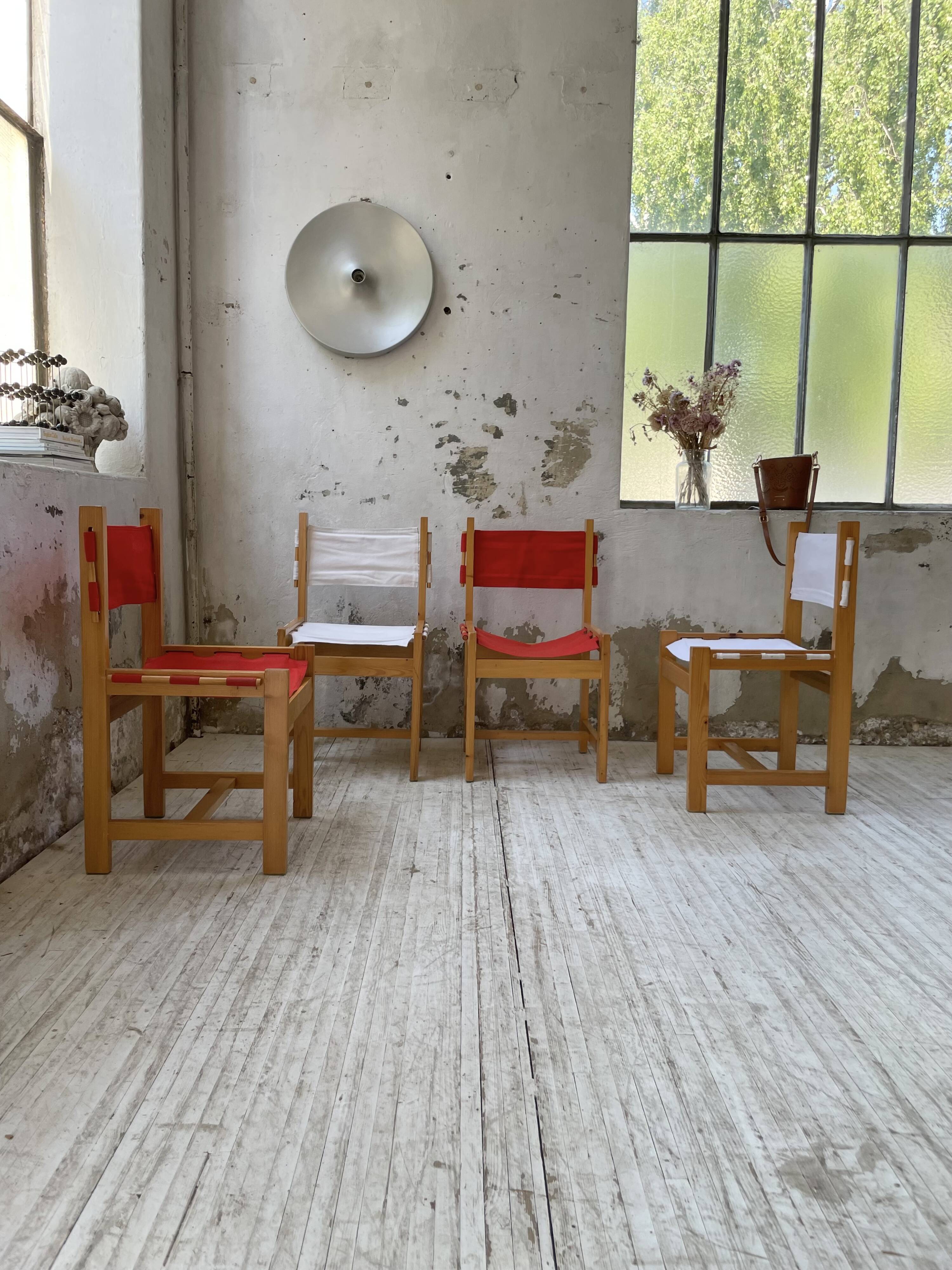 Set of 4 80s colored pine chairs