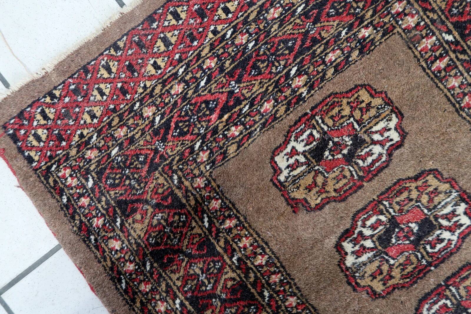Antique Uzbek Bukhara handmade rug 82cm x 122cm (1920s)