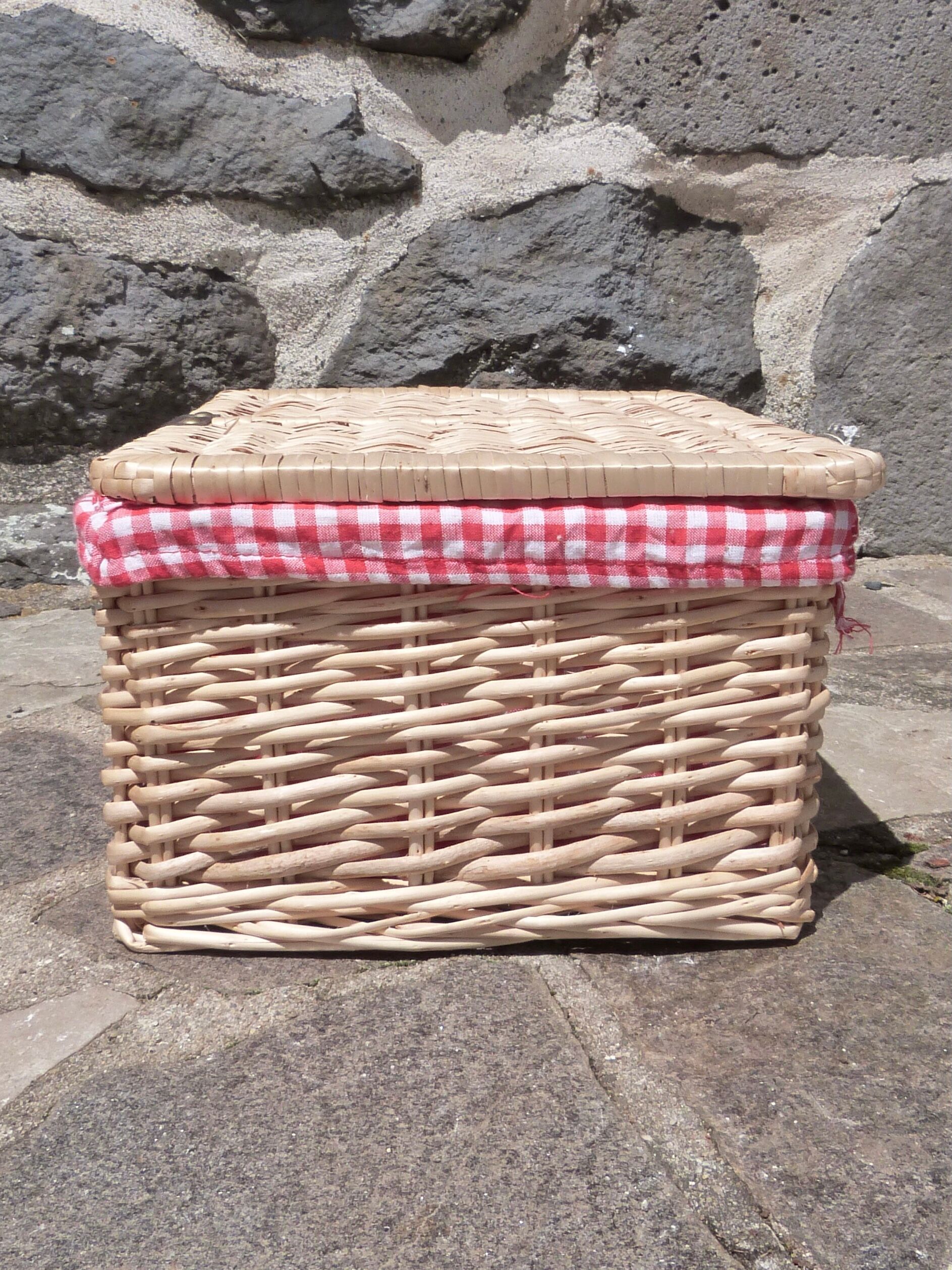 Wicker basket with gingham fabric