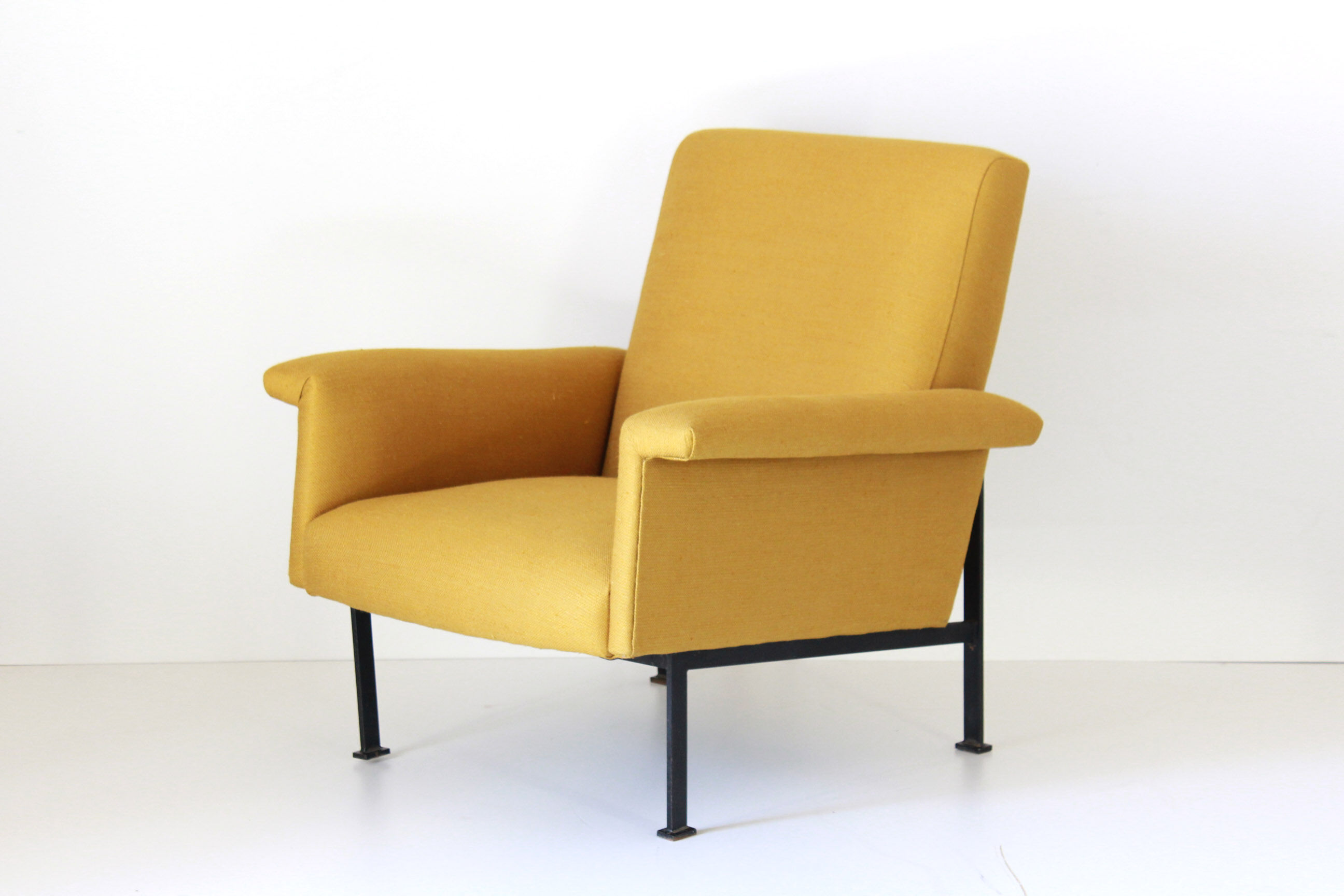 1950 vintage yellow armchair