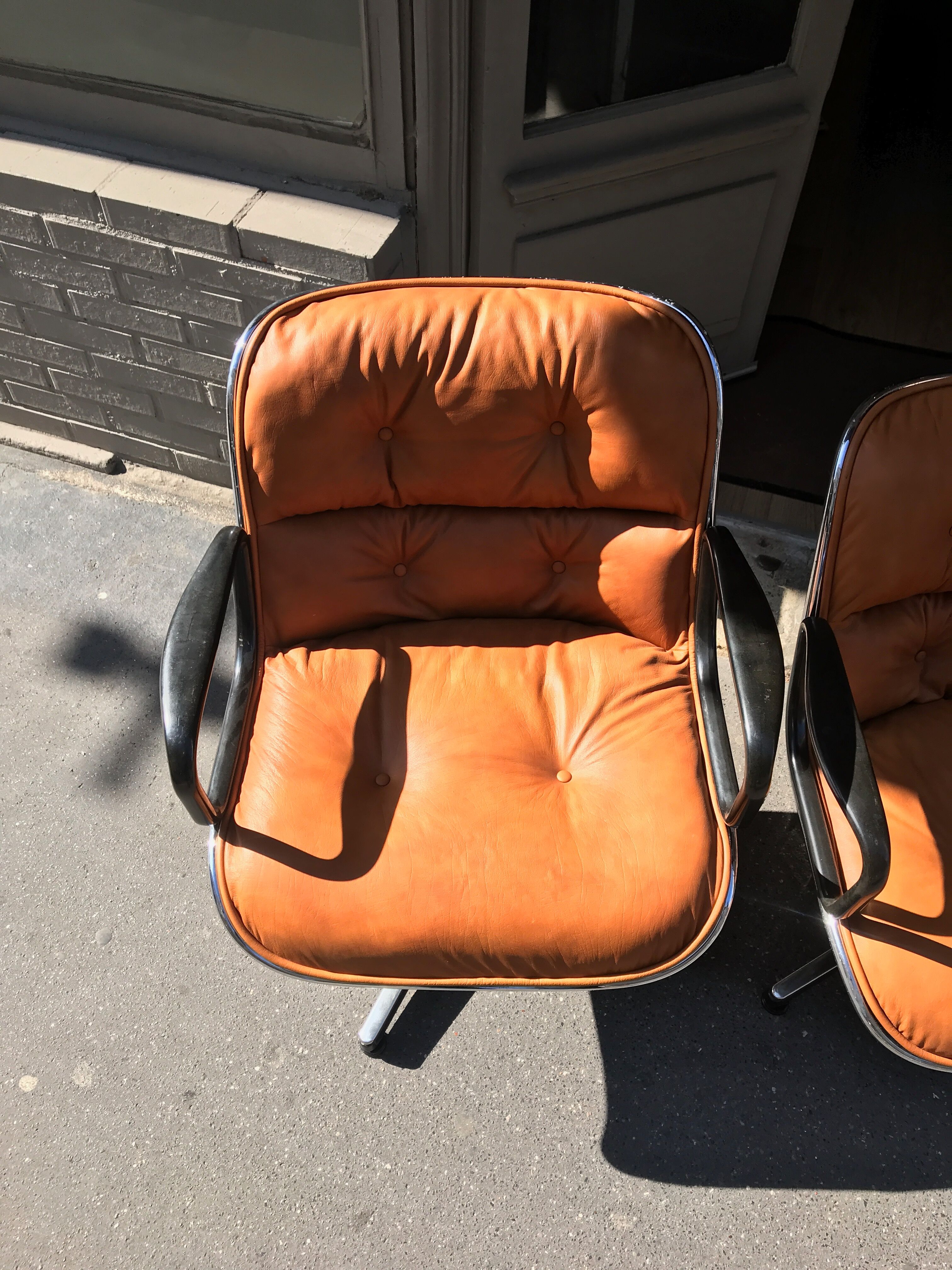 Knoll edition Pollock leather cognac chair