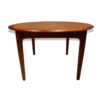 Table de repas danoise en teck 1960 estampillée