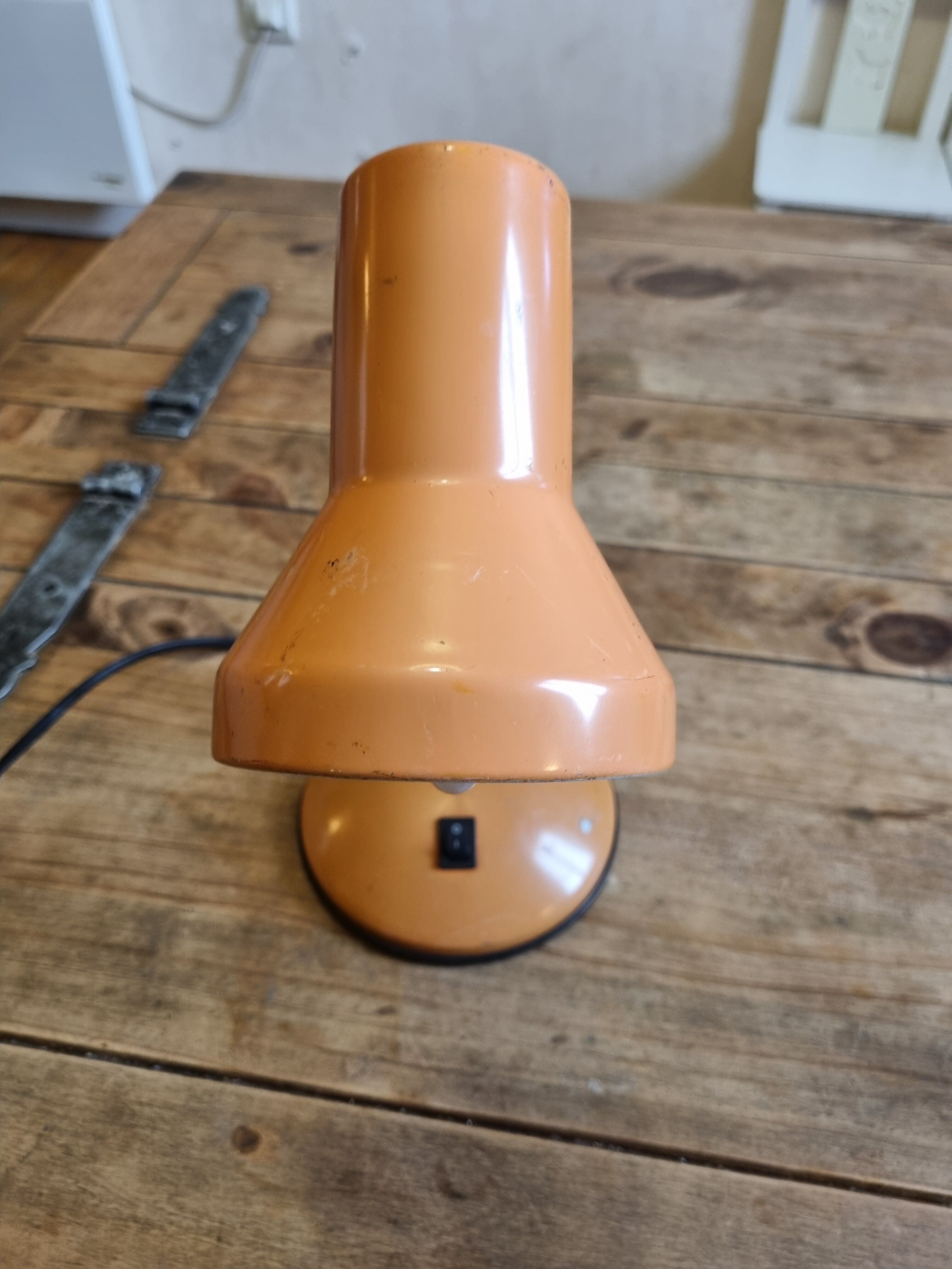 70s pop lamp
