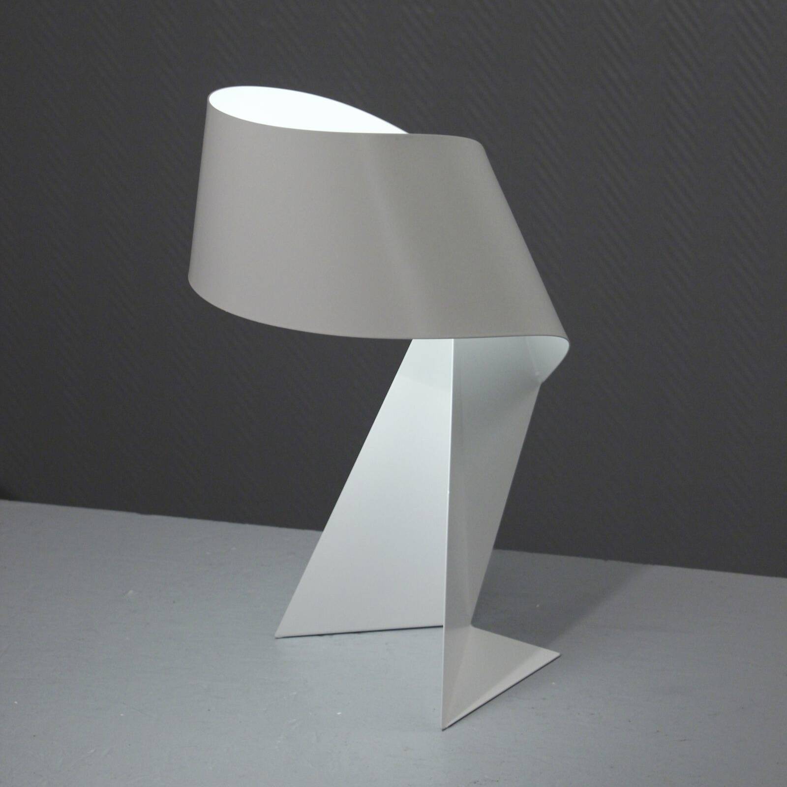 Vintage lamp "Ribbon" folded metal lacquered white design by Claire Norcross & Habi