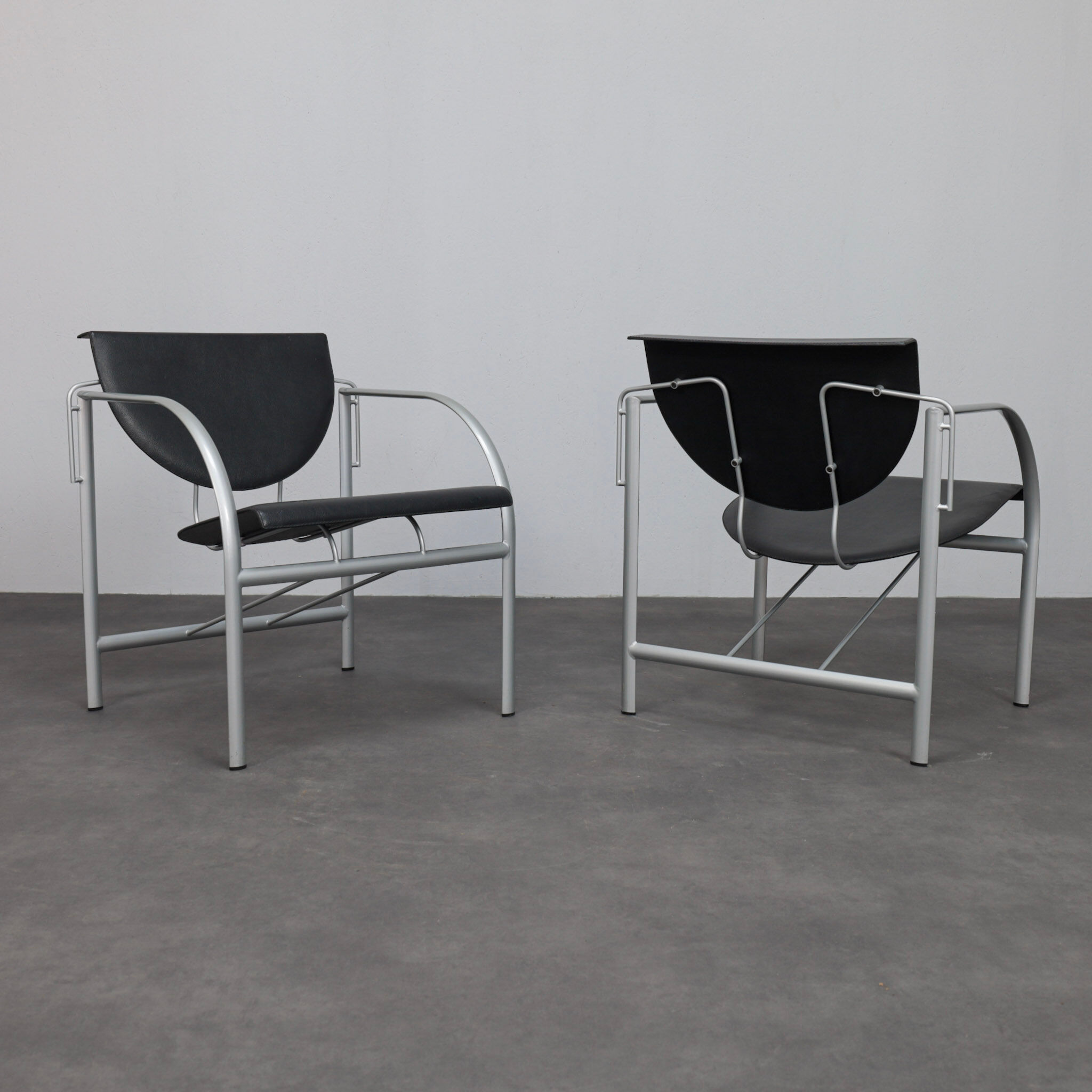 Pair of Kokatu leather lounge chairs by M.A. Cigan for Akaba, Spain, 1980s