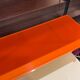 Étagère string métal noir plateau plastique orange