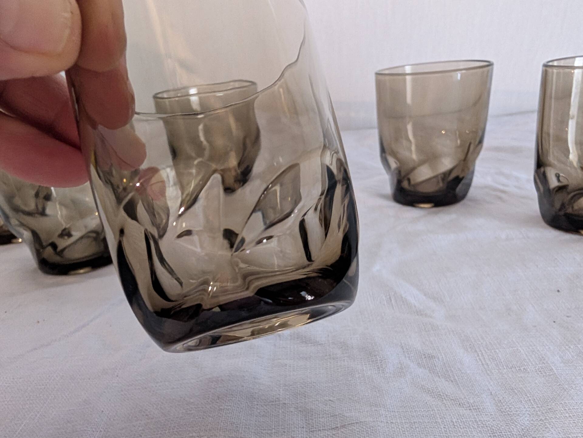 7 smoked glasses French design 1970s