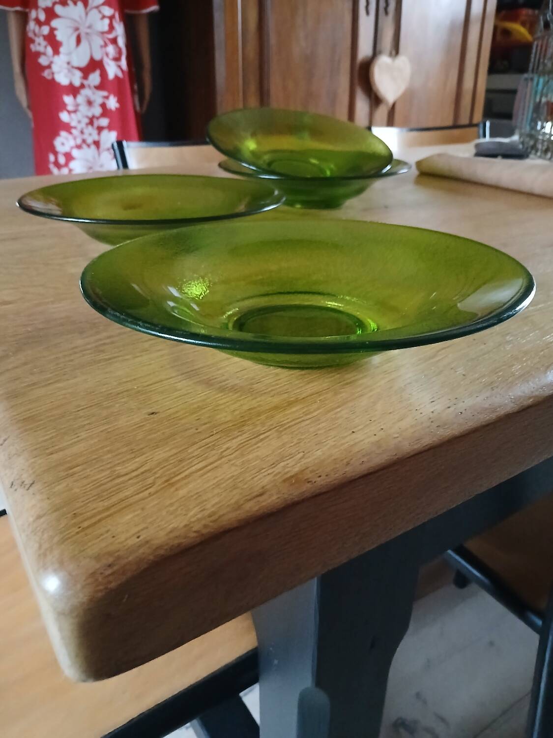 4 assiettes creuses en verre
