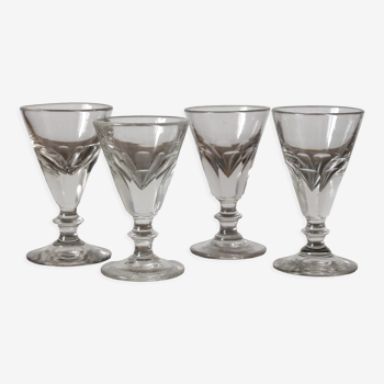 4 verres à pied à vin anciens à côtes plates en verre soufflé du XIXe