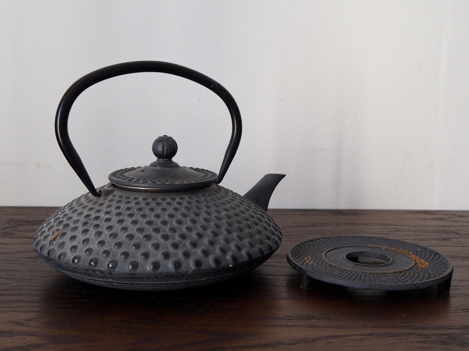 Cast iron teapot