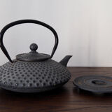 Cast iron teapot