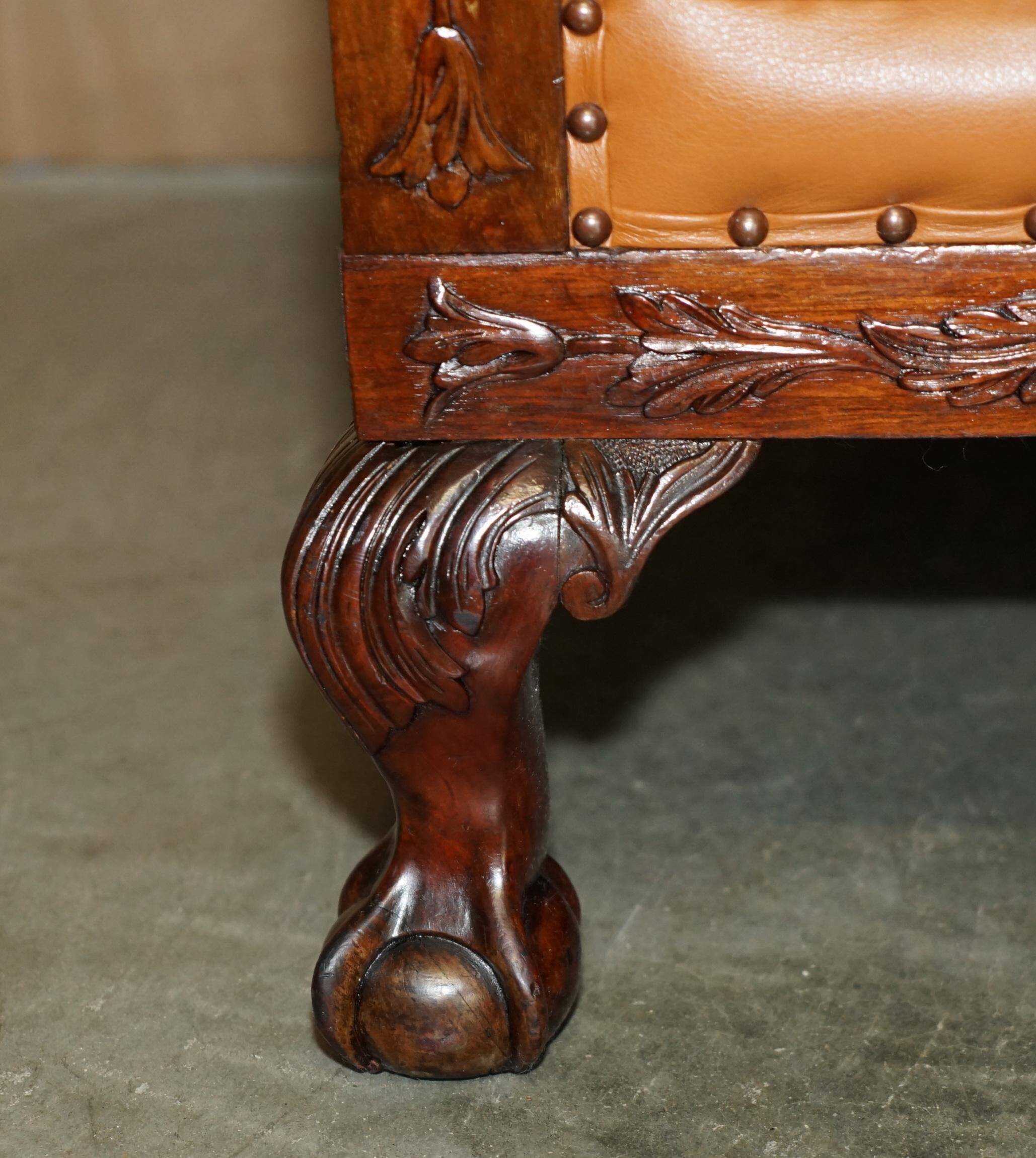 Restored three-seater leather canapé in late Victorian style.