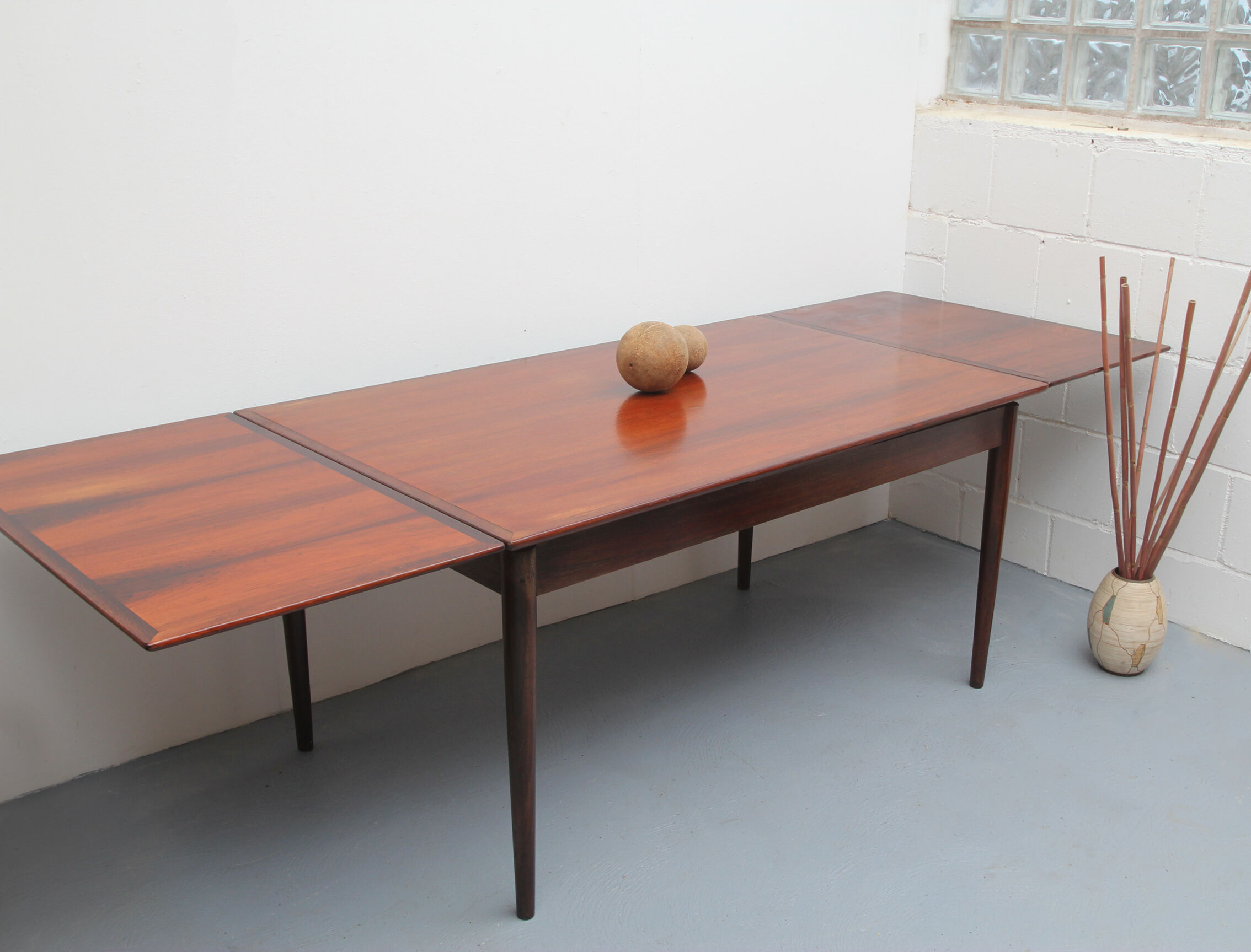 1960s extendible dining table XL in rosewood