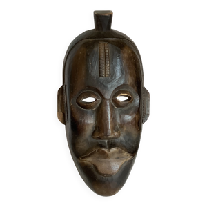 Masque en bois africain
