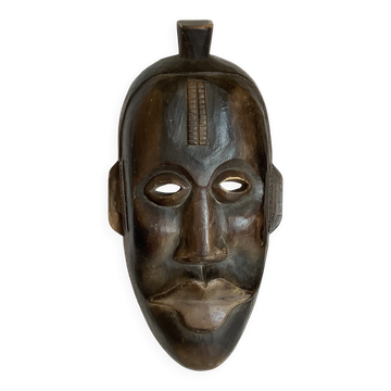 Masque en bois africain