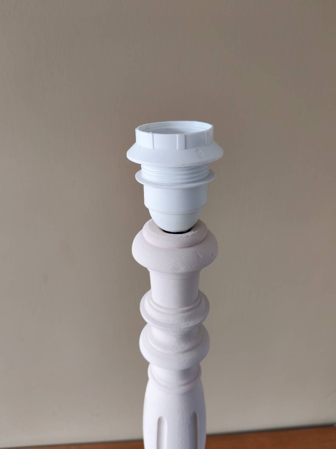 Vintage Hollywood Regency lamp