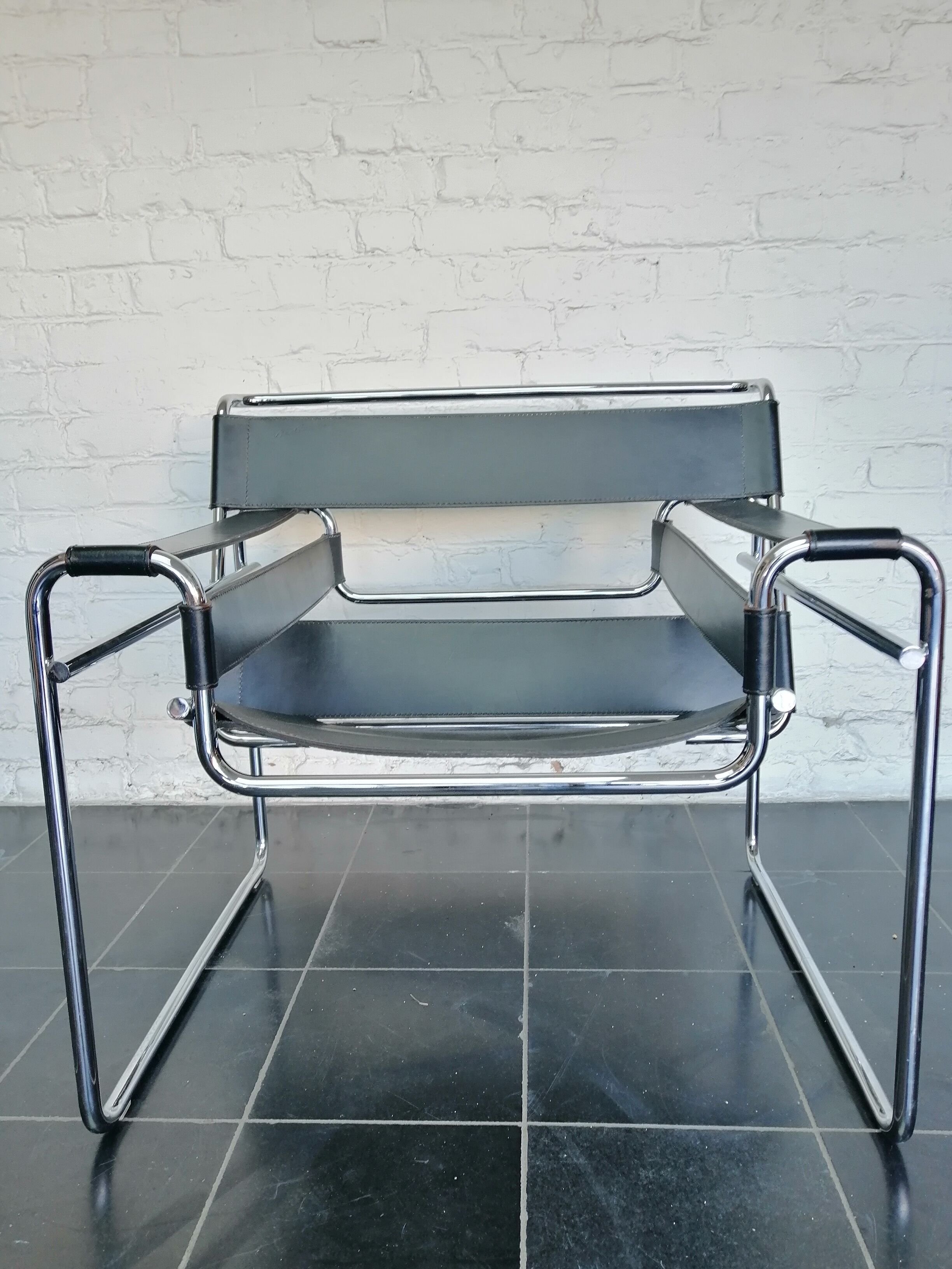 Fauteuil B3 Wassily par Marcel Breuer pour Gavina