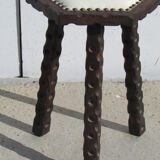 Catalan tripod stool, Spanish in solid pine