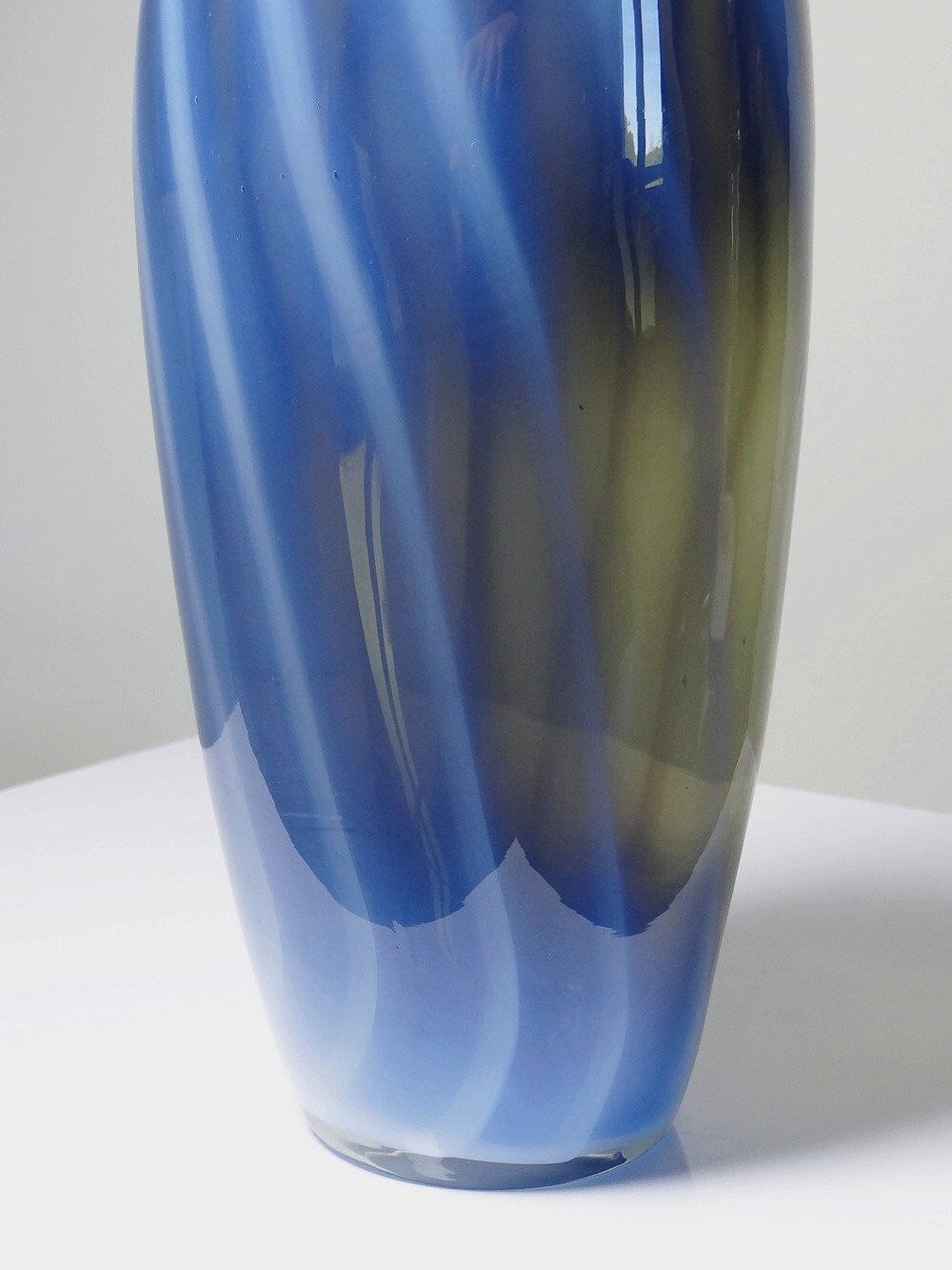 Vintage smoked glass vase lined with opaline, Murano bubble.