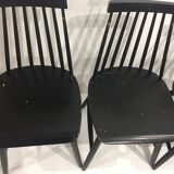 Series of 4 black Scandinavian chairs