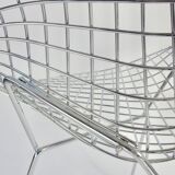 Diamond armchair by Harry Bertoia