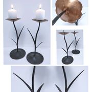 Paire de bougeoirs forme fleurs métal noir et cuivre