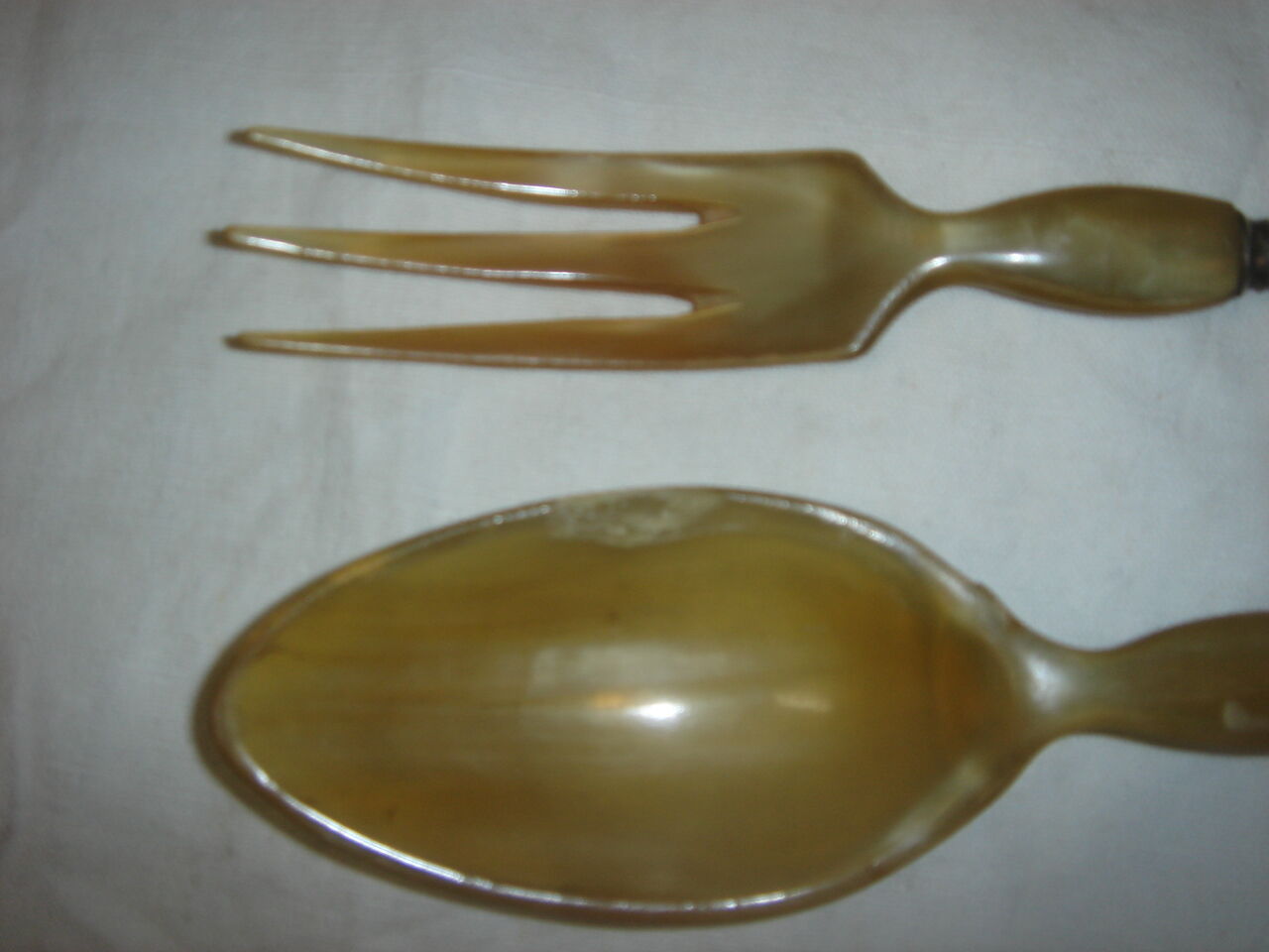 Solid silver salad cutlery set