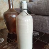 Bouteille en grès ancienne