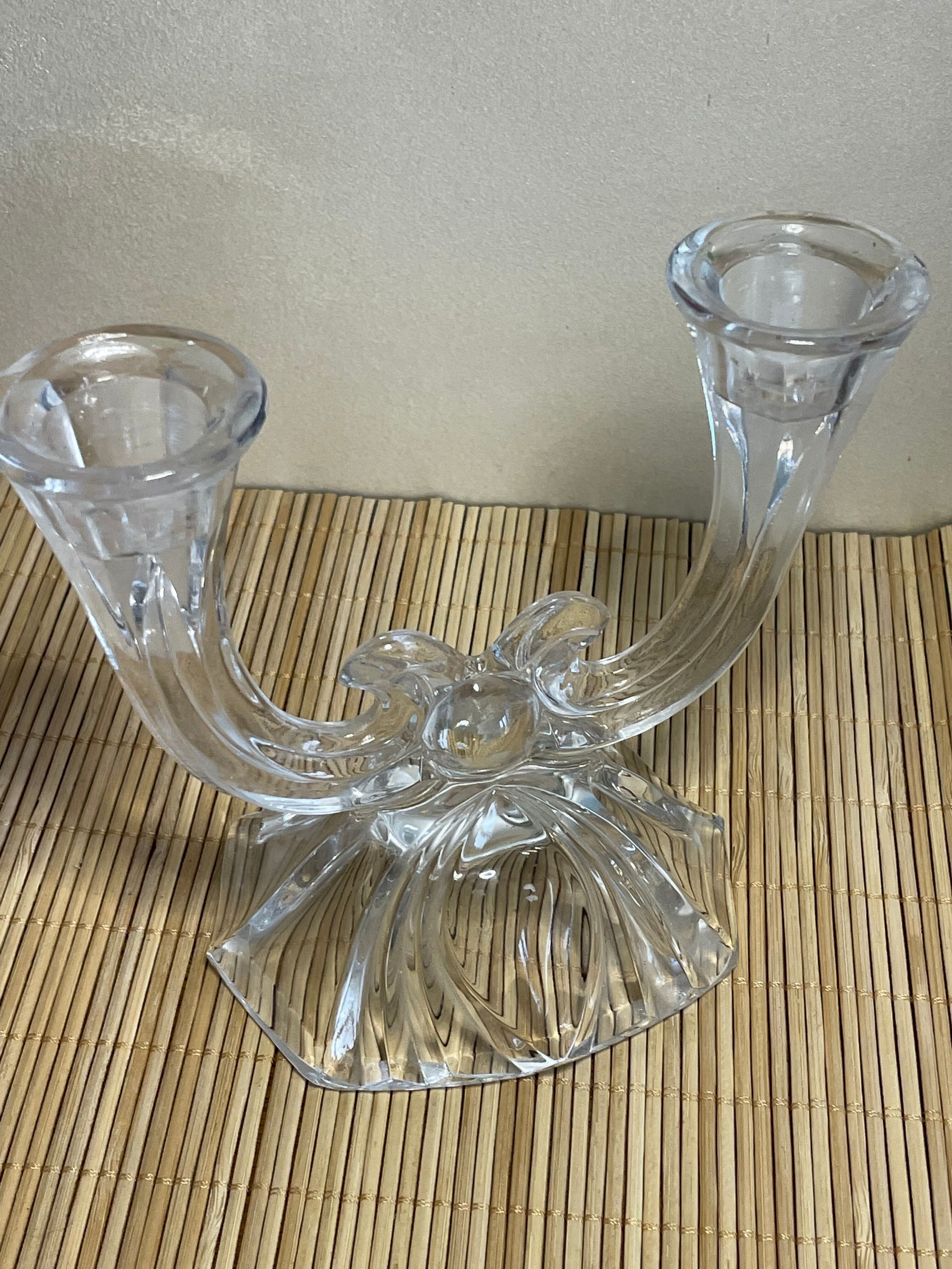 Duo of 2-spoke glass candle holders