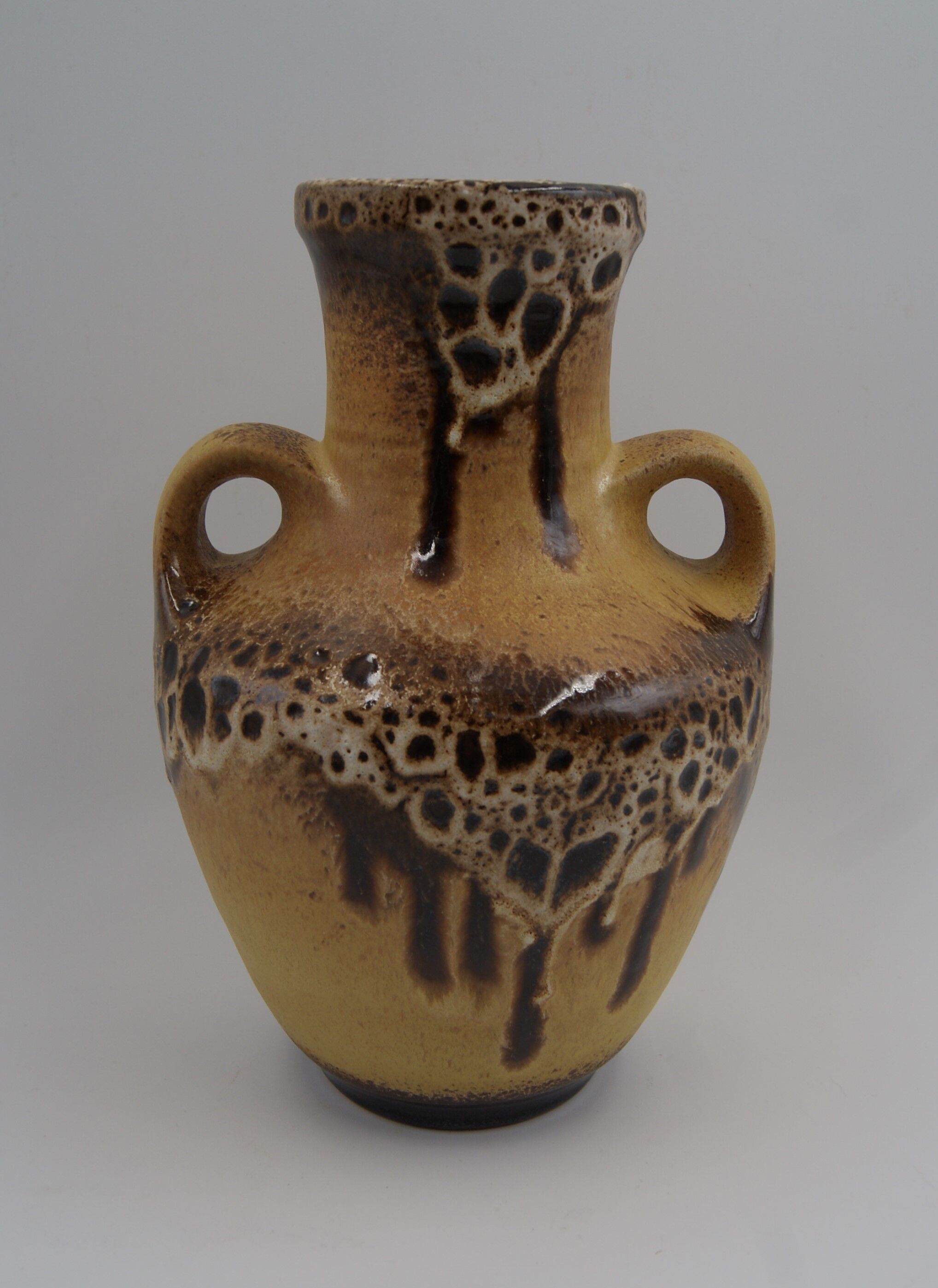 Ceramic vase Fat Lava 2 vintage handles