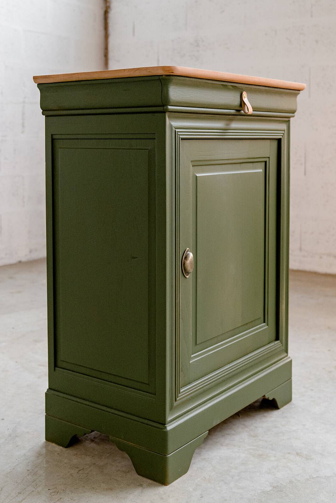 Old wooden jam maker