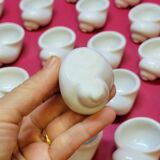 25 Snail Shell Buckets In Vintage White Porcelain