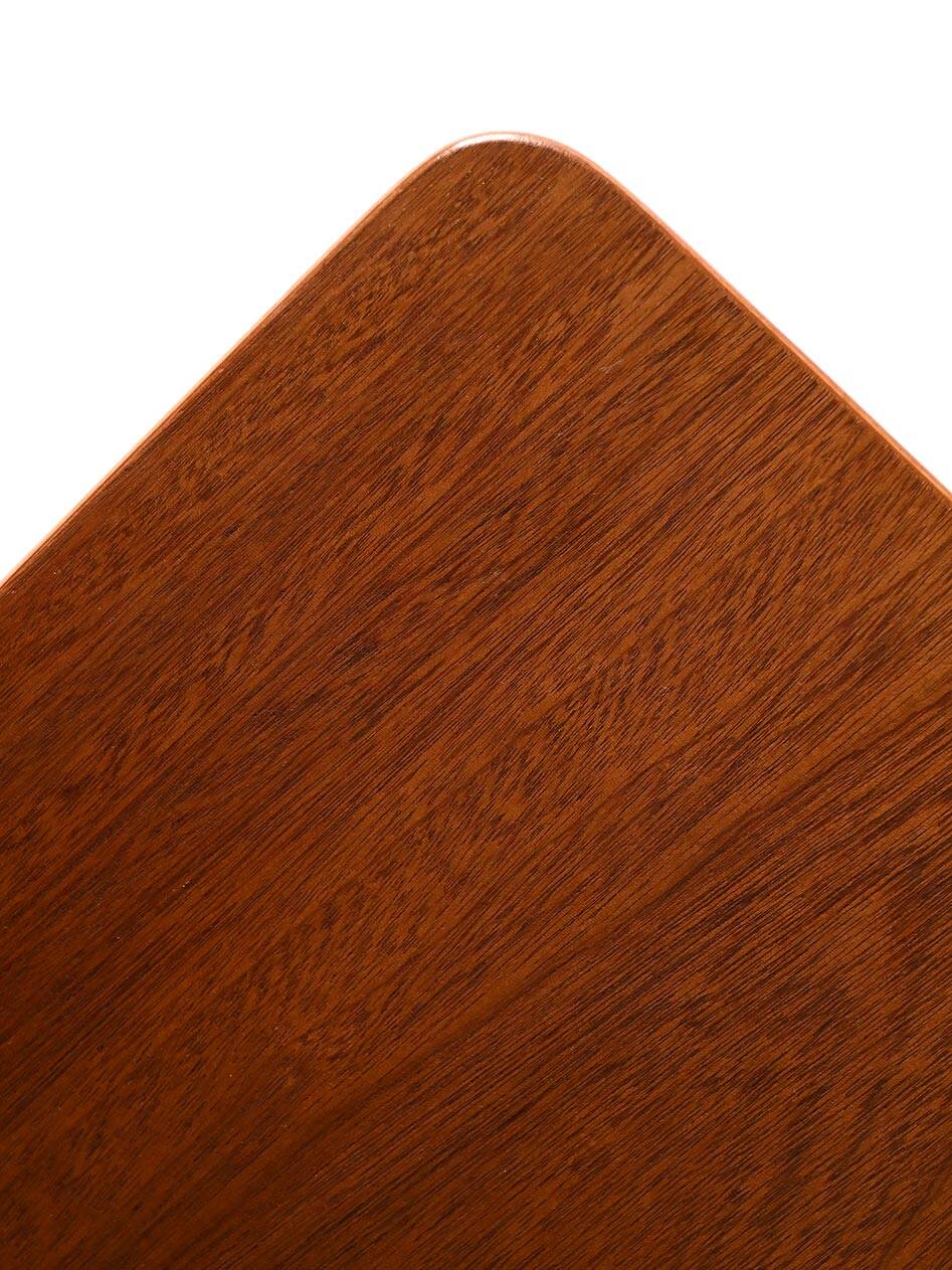 Table de chevet scandinave en teck et acajou des années 1950