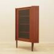 Vitrine d'angle en teck danois sur pieds coniques, années 1960