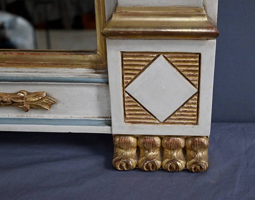 Large trumeau mirror, Directoire style – Early 20th century