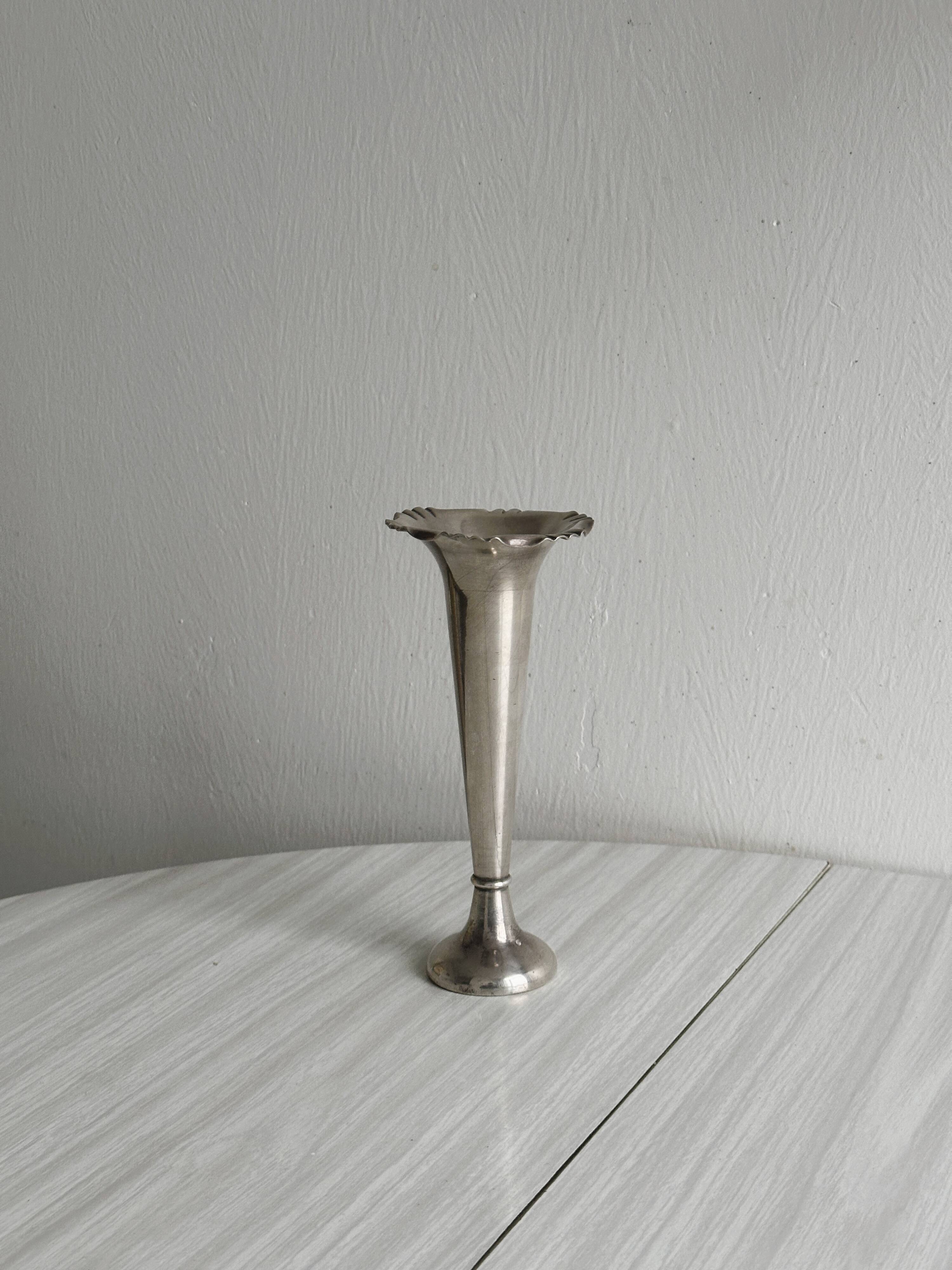 Small metal soliflore vase