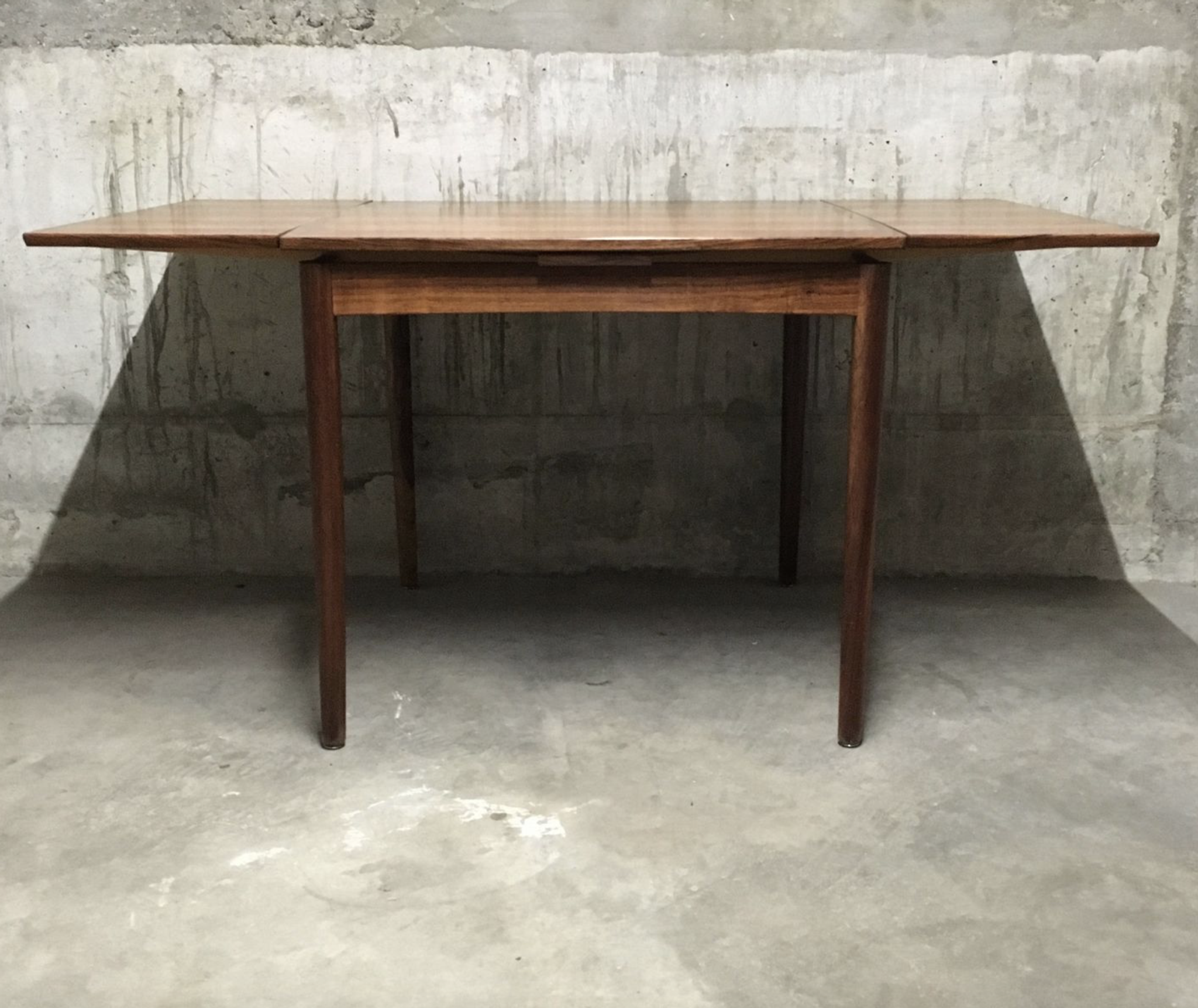 Mid-Century Danish Extendable Palisander Dining Table by Poul Hundevad, 1960s