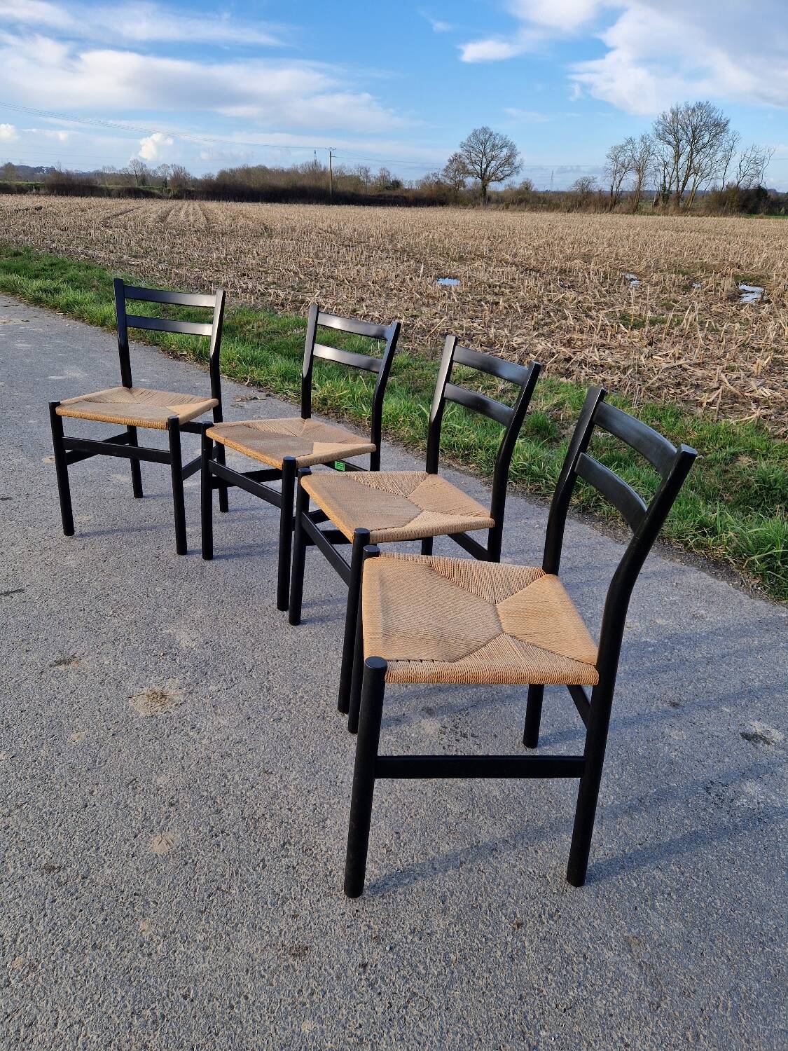 4 chaises Gessef par la manufacture Consorzio Sedie Friuli