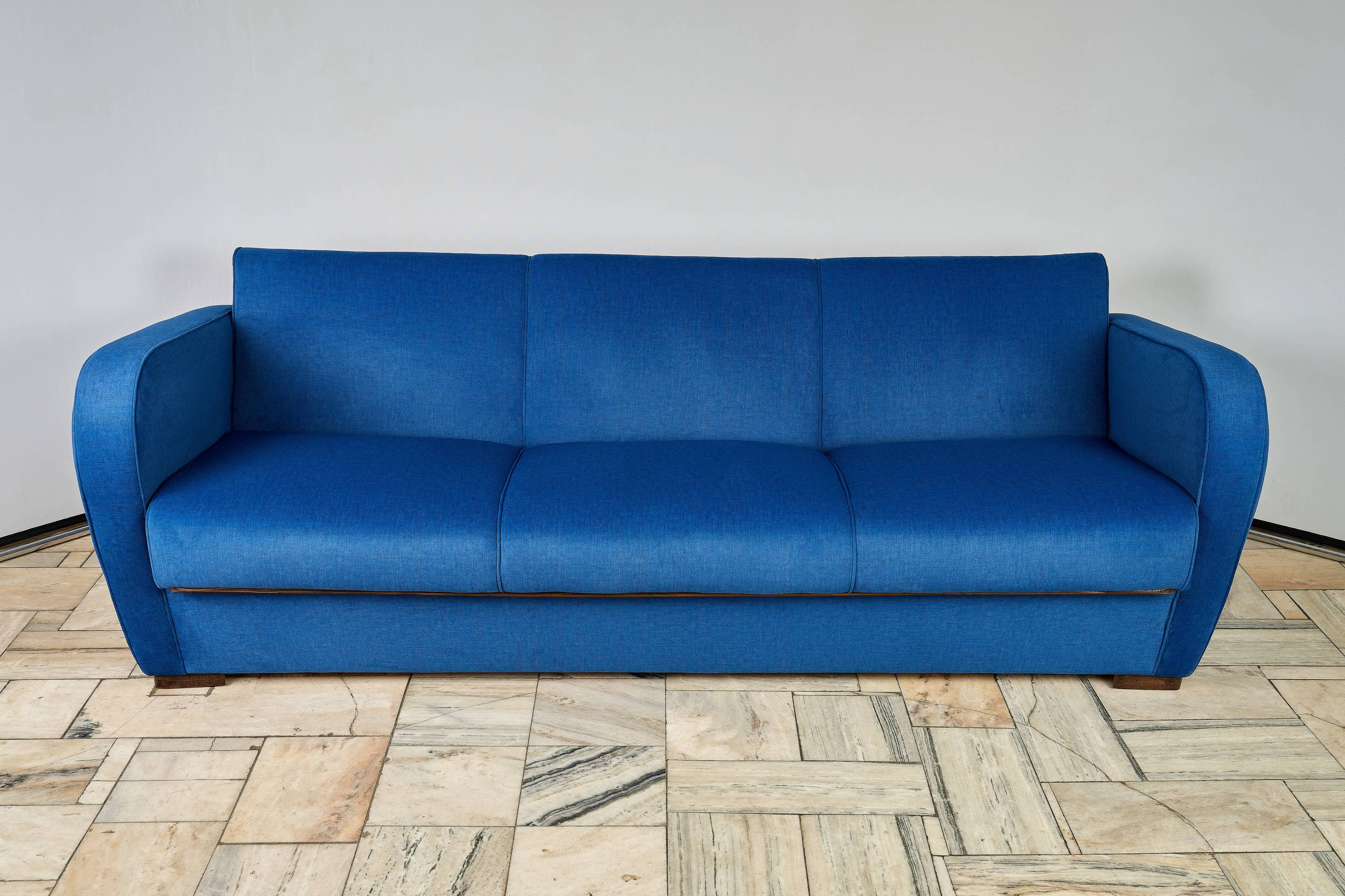 Catalogue art deco sofa H-363 designed by Jindrich Halabala for UP Zavody.