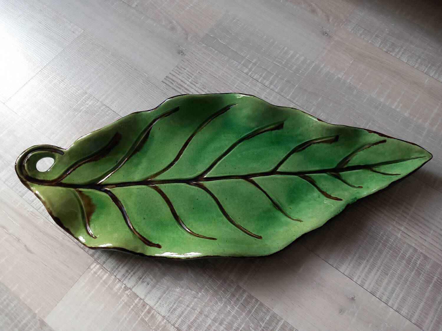 Artisanal pottery dish