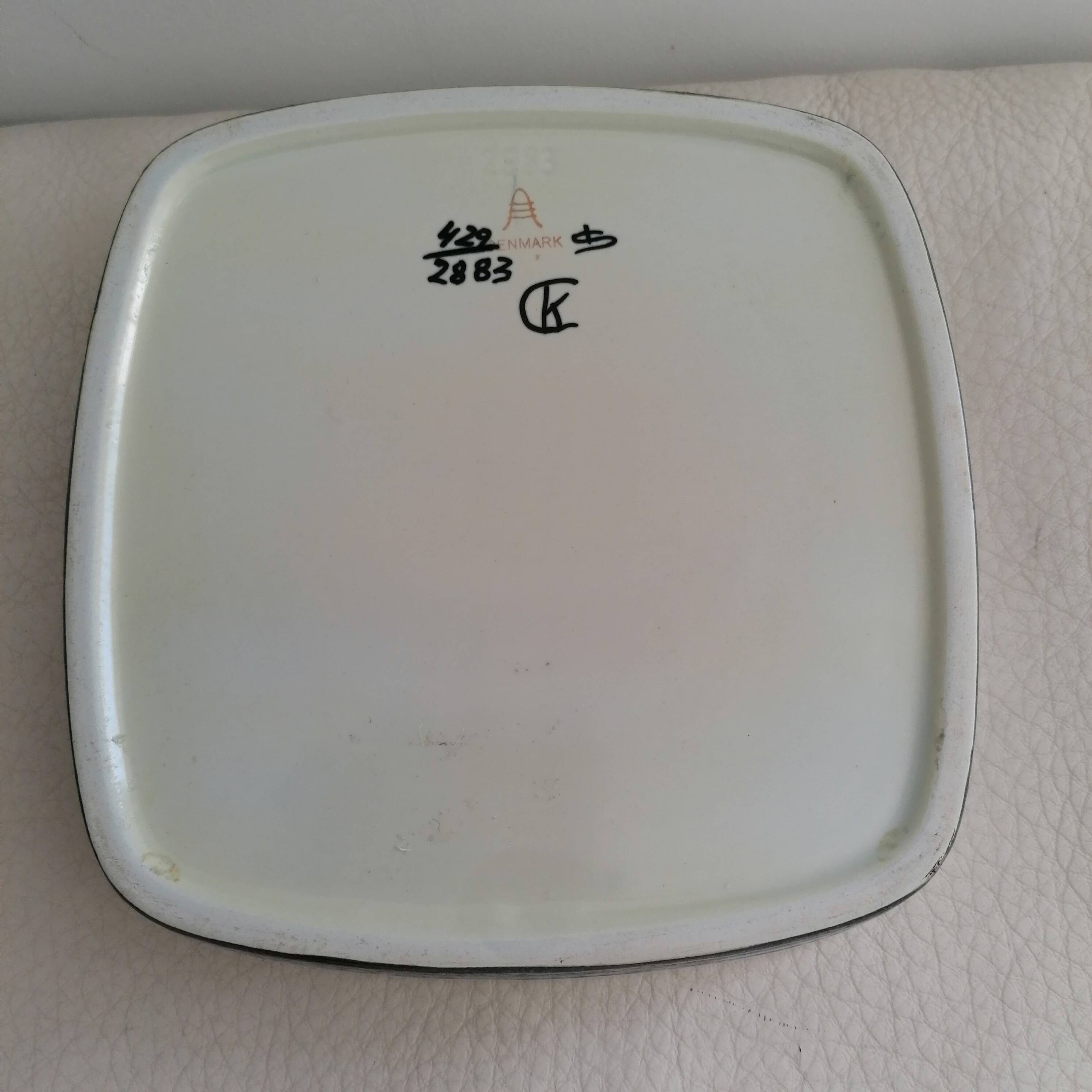 Earthenware dish from the Tenera series by Kari Christensen for Royal Copenhagen