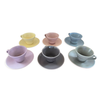 Tasses café tons pastels