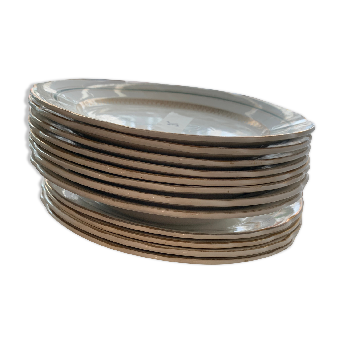 Lot 12 porcelain plates vendome