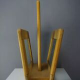 Magazine rack in wood and glass