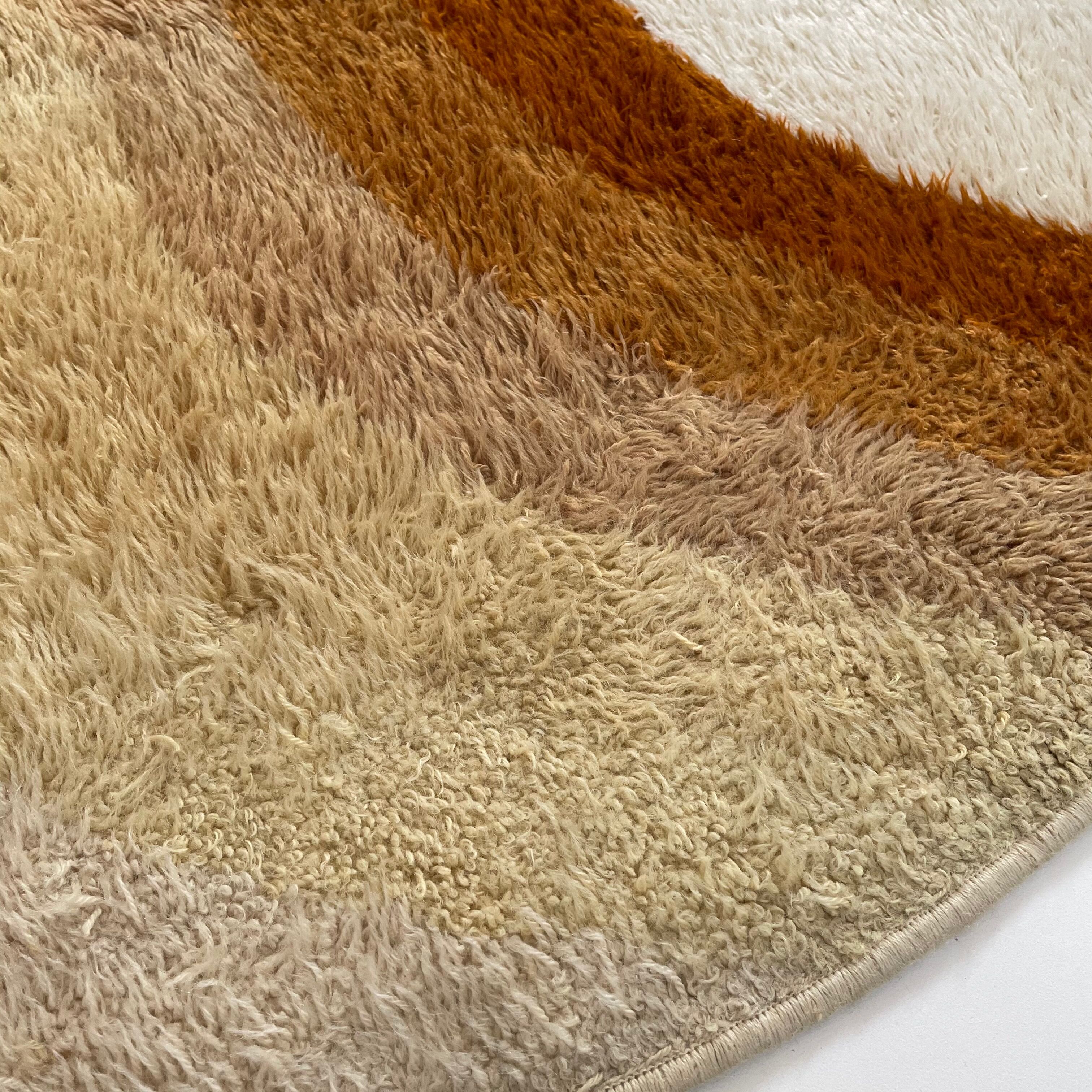Pile rya rug by desso, netherlands